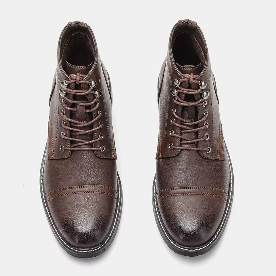 Bota de Couro - Visão Frontal